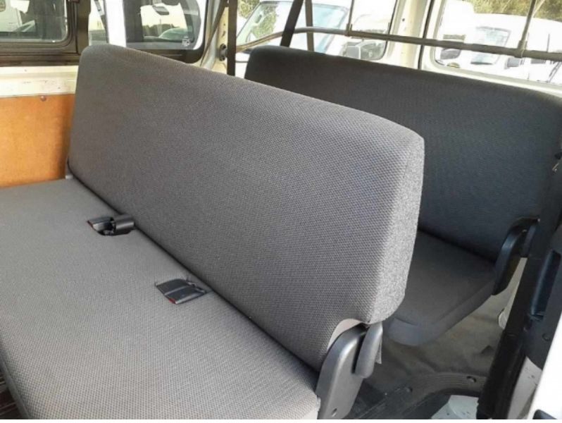  26181  TOYOTA HIACE  2016  