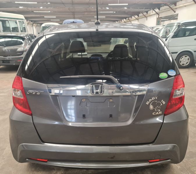  26194  HONDA FIT  2012  