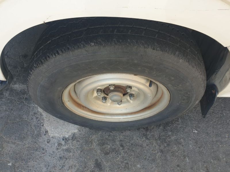  26213  TOYOTA HIACE  2000  