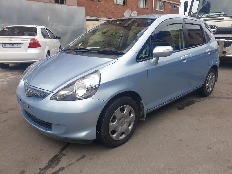  26221  HONDA FIT  2005  