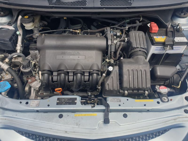  26221  HONDA FIT  2005  