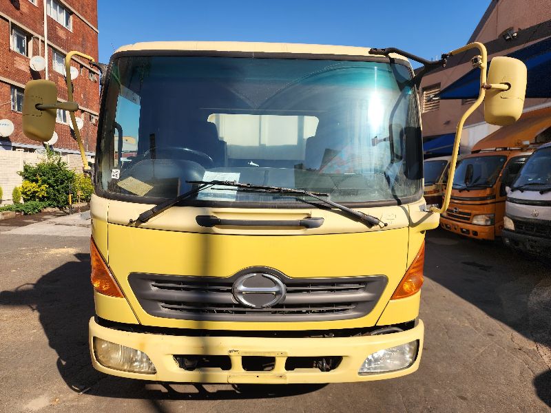  26229  HINO RANGER  2002  