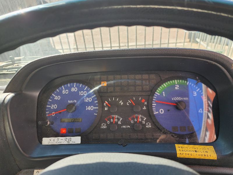 26229  HINO RANGER  2002  