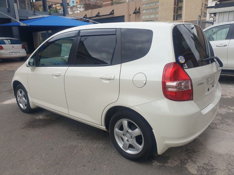  26235  HONDA FIT  2003  