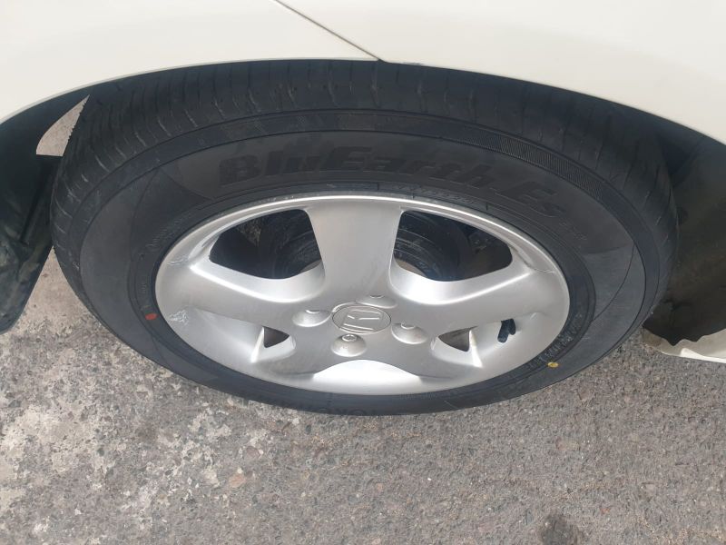  26235  HONDA FIT  2003  