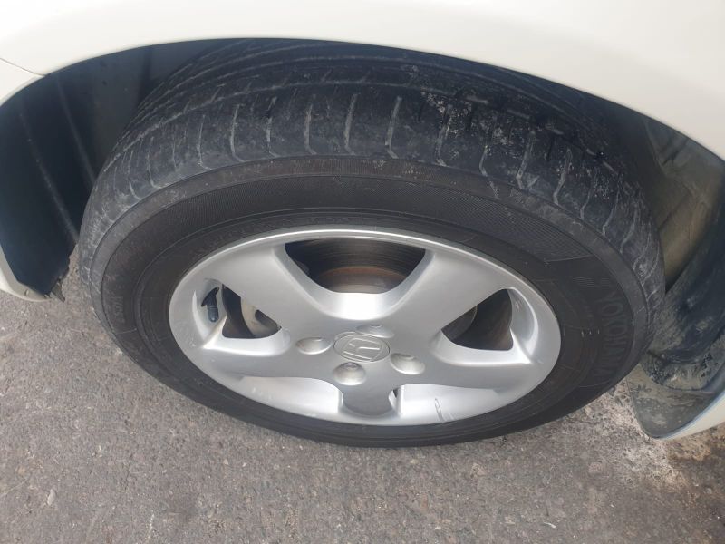  26235  HONDA FIT  2003  