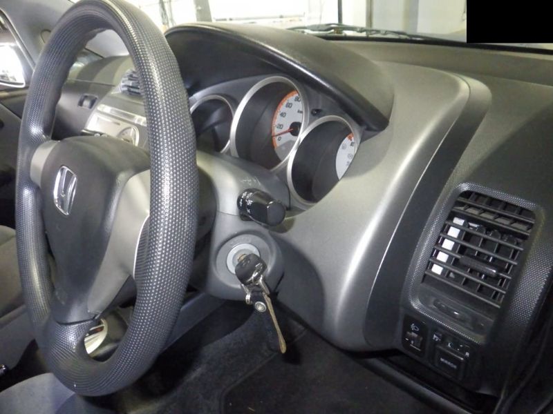  26259  HONDA FIT  2006  