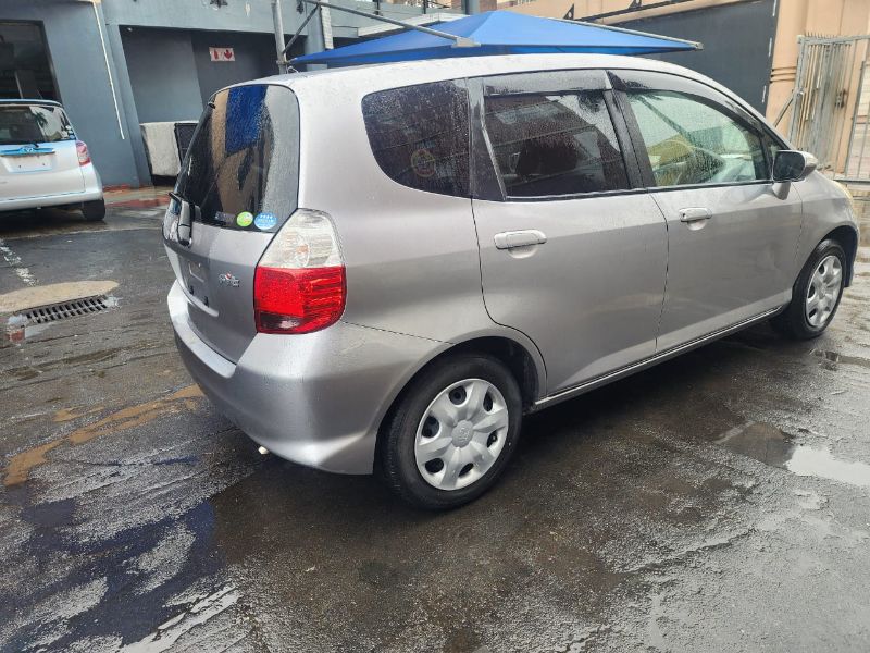  26259  HONDA FIT  2006  