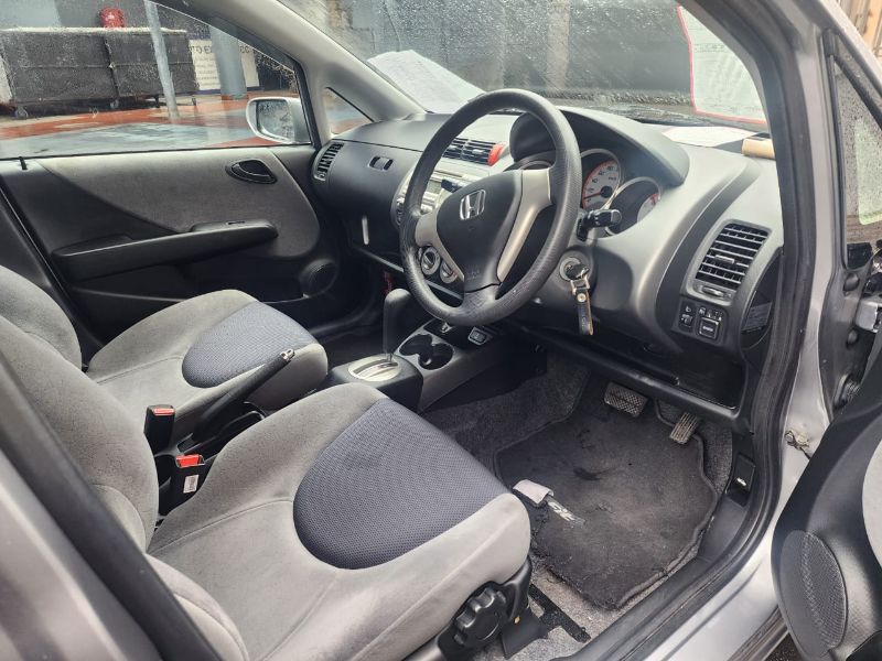  26259  HONDA FIT  2006  