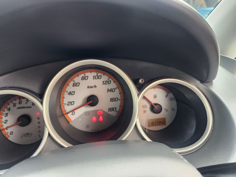  26259  HONDA FIT  2006  