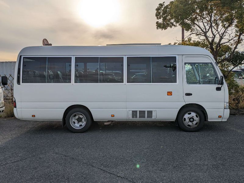  26269  TOYOTA COASTER  2016  