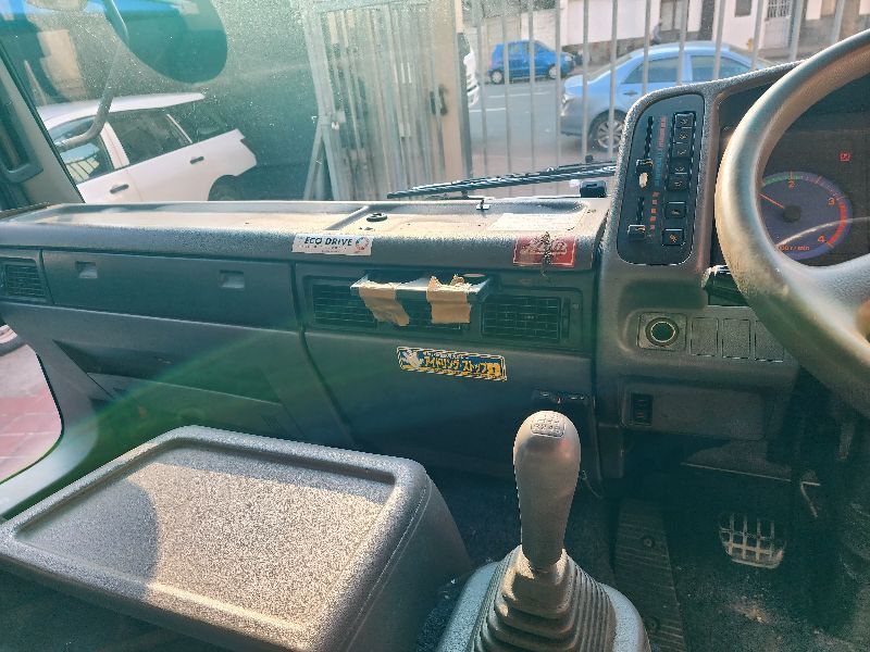  26273  HINO RANGER  1995  