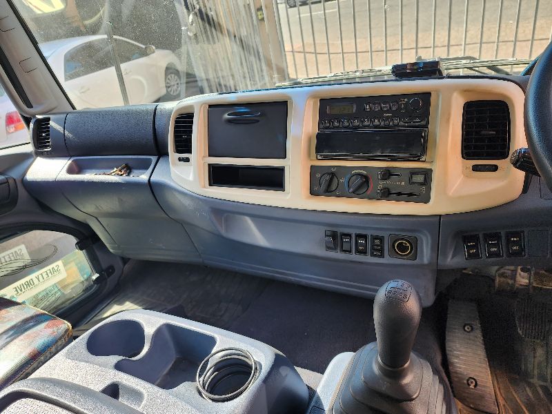  26310  HINO RANGER  2003  