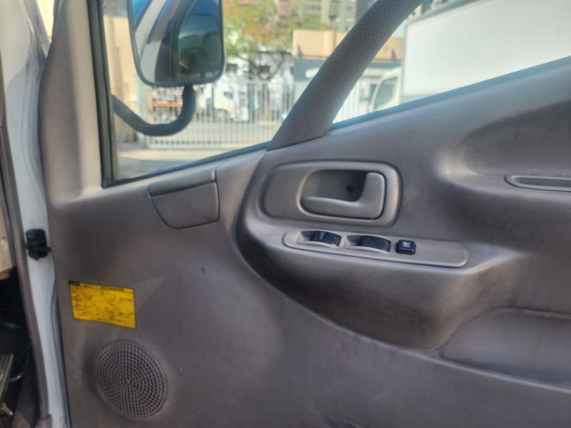  26326  TOYOTA DYNA  2003  
