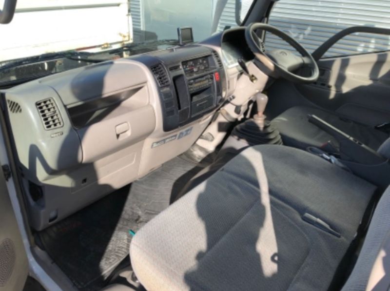  26342  TOYOTA DYNA  2001  