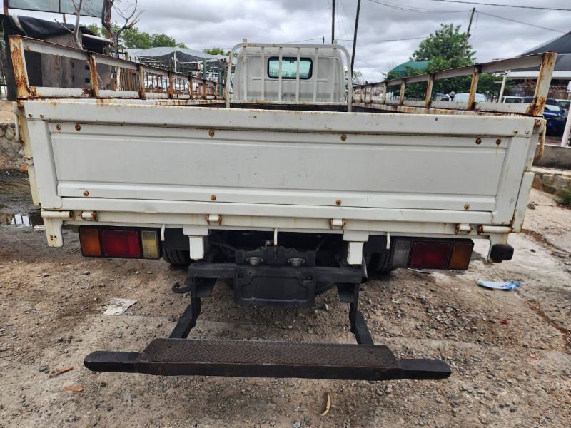  26342  TOYOTA DYNA  2001  