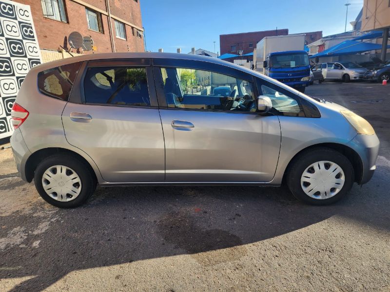  26350  HONDA FIT  2008  