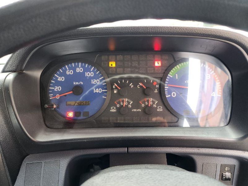  26352  HINO RANGER  2002  