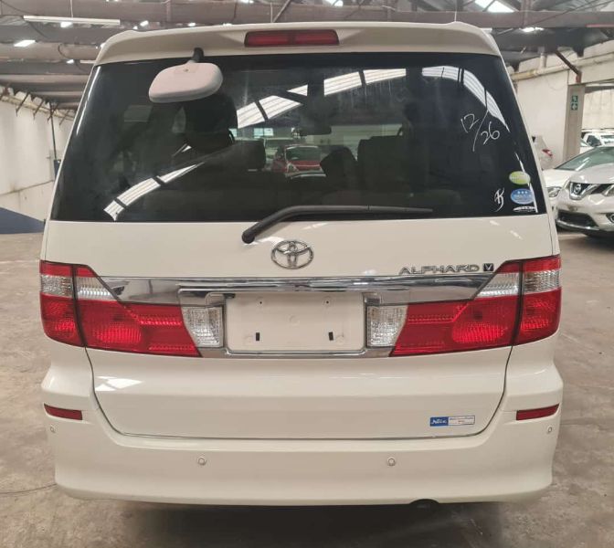  26357  TOYOTA ALPHARD  2004  
