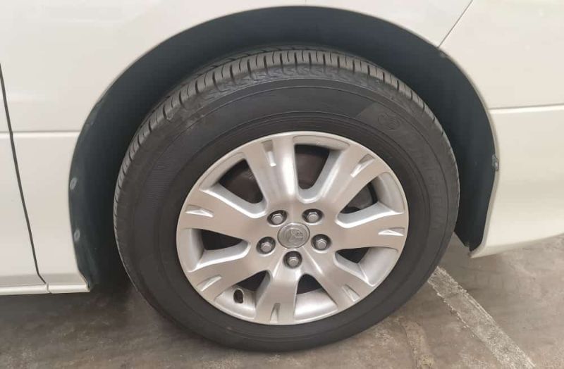  26357  TOYOTA ALPHARD  2004  