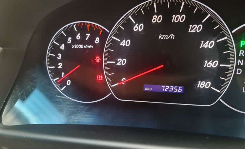  26357  TOYOTA ALPHARD  2004  