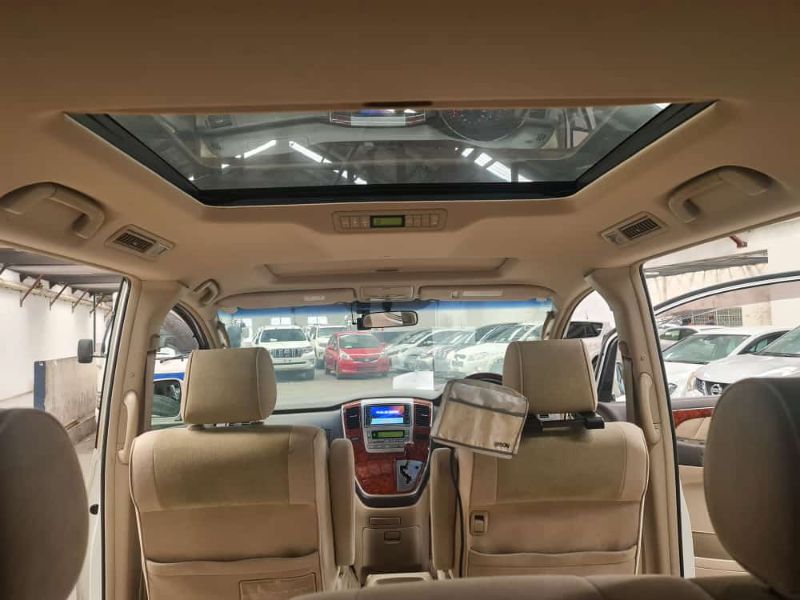  26357  TOYOTA ALPHARD  2004  