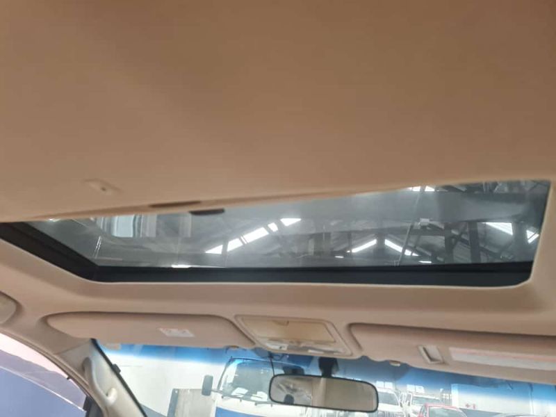  26357  TOYOTA ALPHARD  2004  