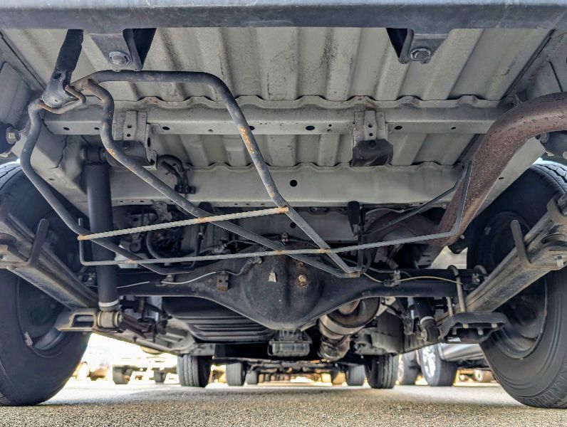  26360  TOYOTA HIACE  2015  
