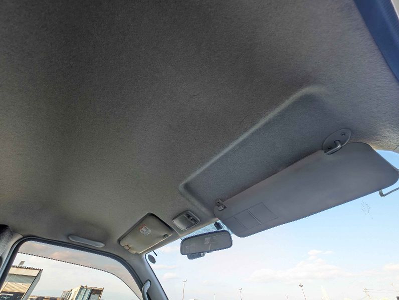  26360  TOYOTA HIACE  2015  