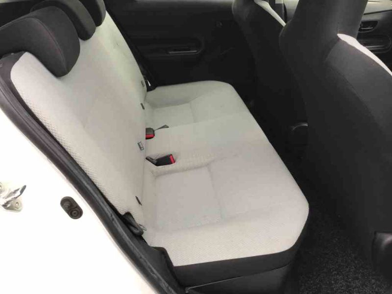  26374  TOYOTA AQUA  2015  