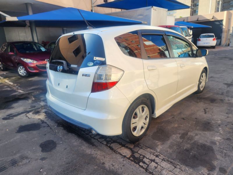  26376  HONDA FIT  2009  