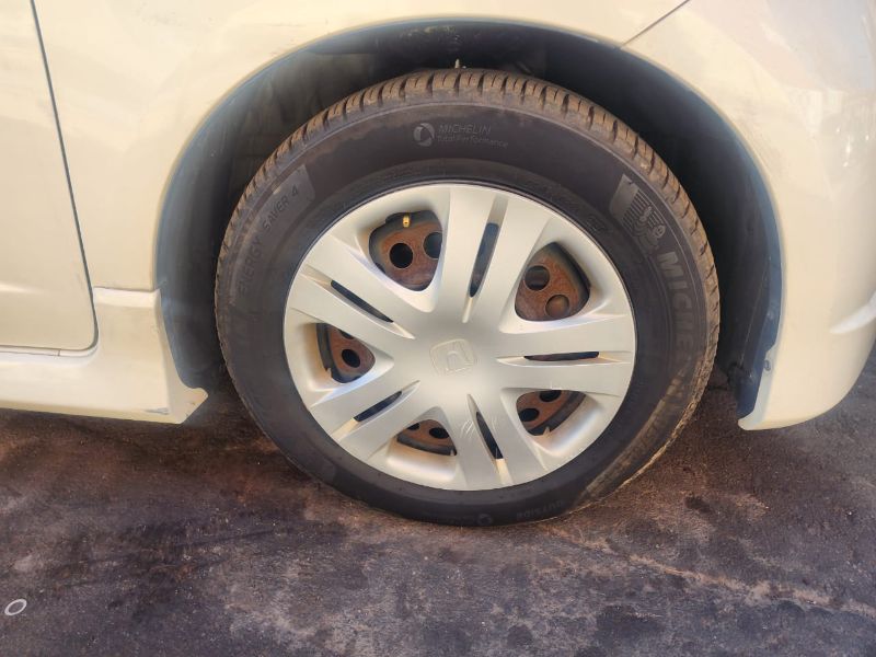  26376  HONDA FIT  2009  