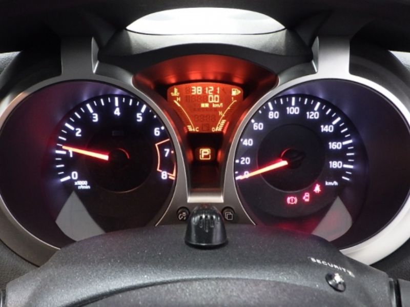  26379  NISSAN JUKE  2010  