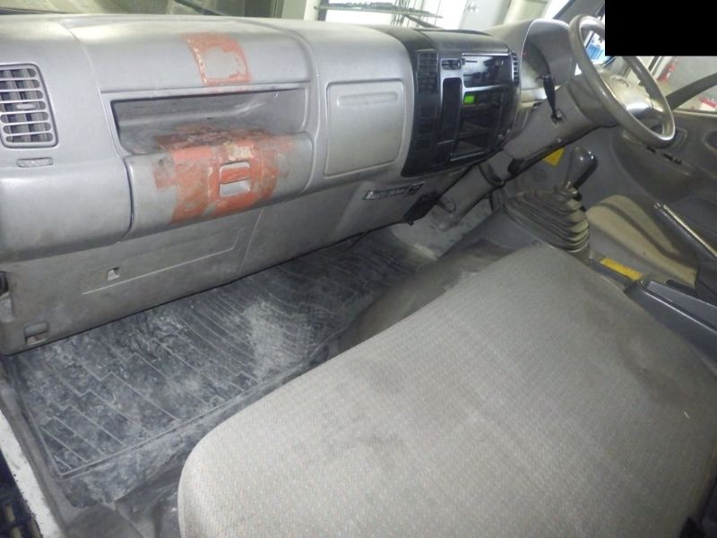  26392  TOYOTA DYNA  2003  
