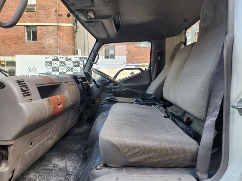  26392  TOYOTA DYNA  2003  
