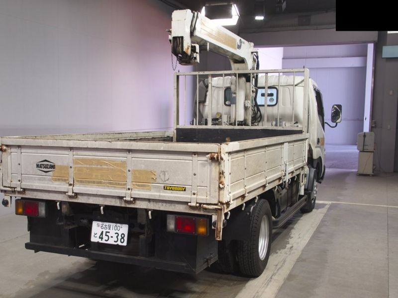  26395  HINO DUTRO  2004  
