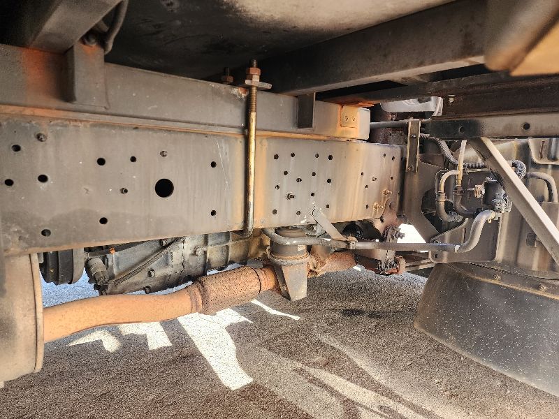  26400  HINO DUTRO  2000  