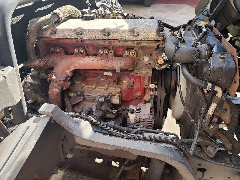  26400  HINO DUTRO  2000  