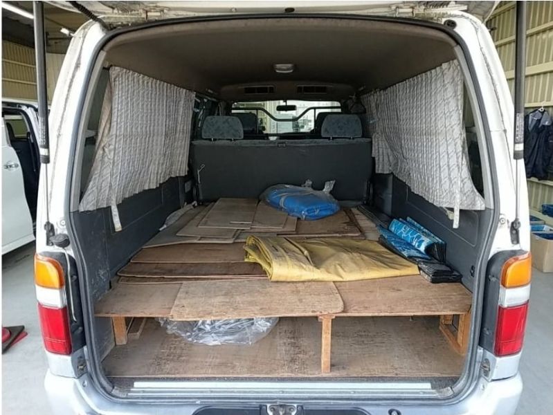  26402  TOYOTA HIACE  1998  