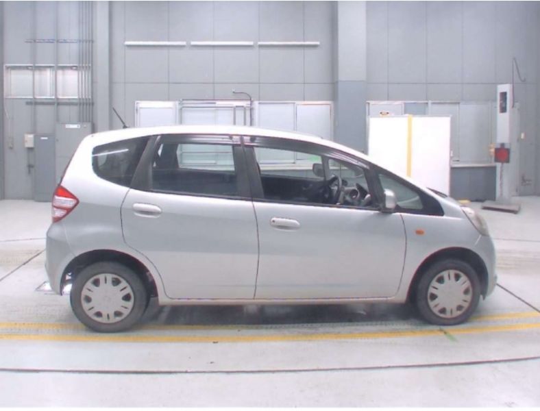  26423  HONDA FIT  2010  