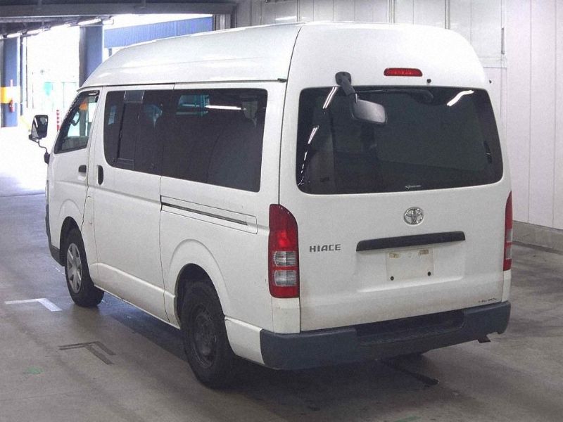  26460  TOYOTA HIACE  2007  