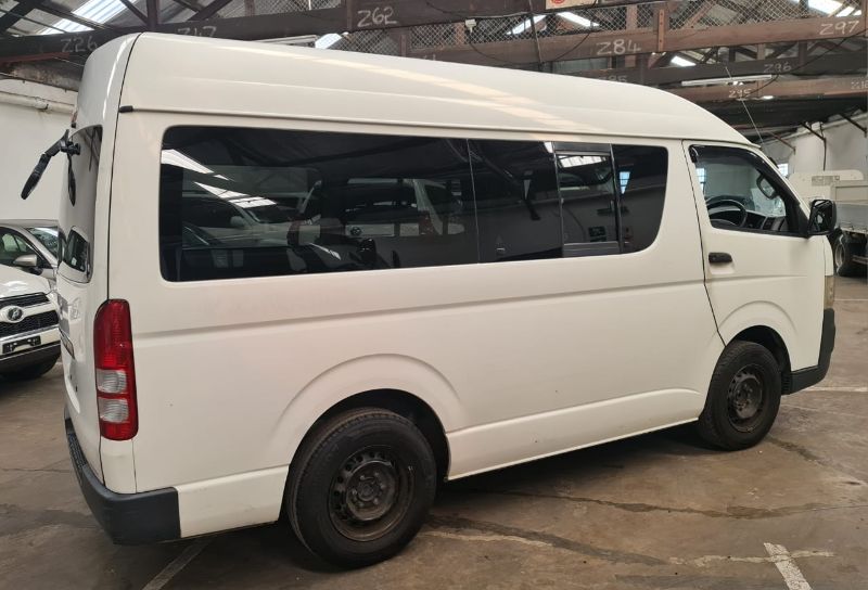  26460  TOYOTA HIACE  2007  