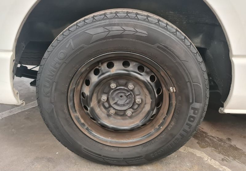  26460  TOYOTA HIACE  2007  