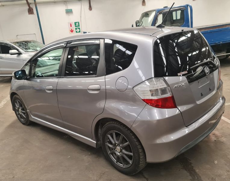  26469  HONDA FIT  2009  