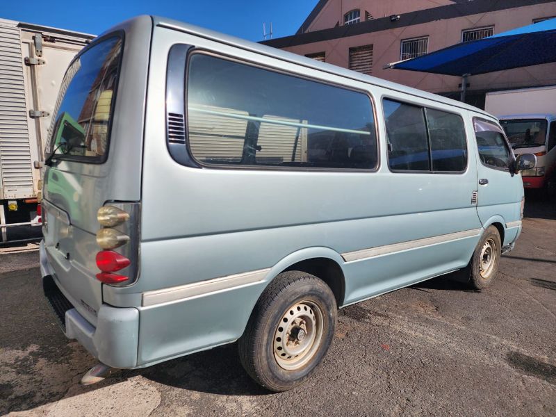  26500  TOYOTA HIACE  2000  