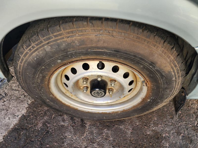  26500  TOYOTA HIACE  2000  