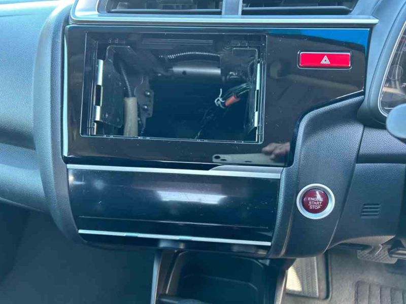  26537  HONDA FIT  2014  