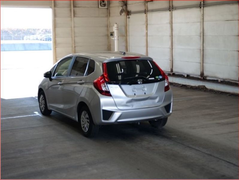  26557  HONDA FIT  2016  