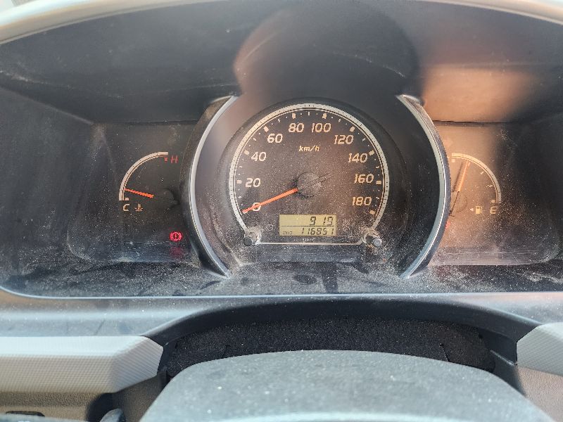  26574  TOYOTA HIACE  2005  