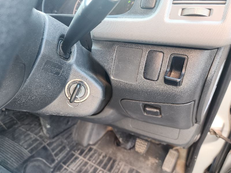  26574  TOYOTA HIACE  2005  